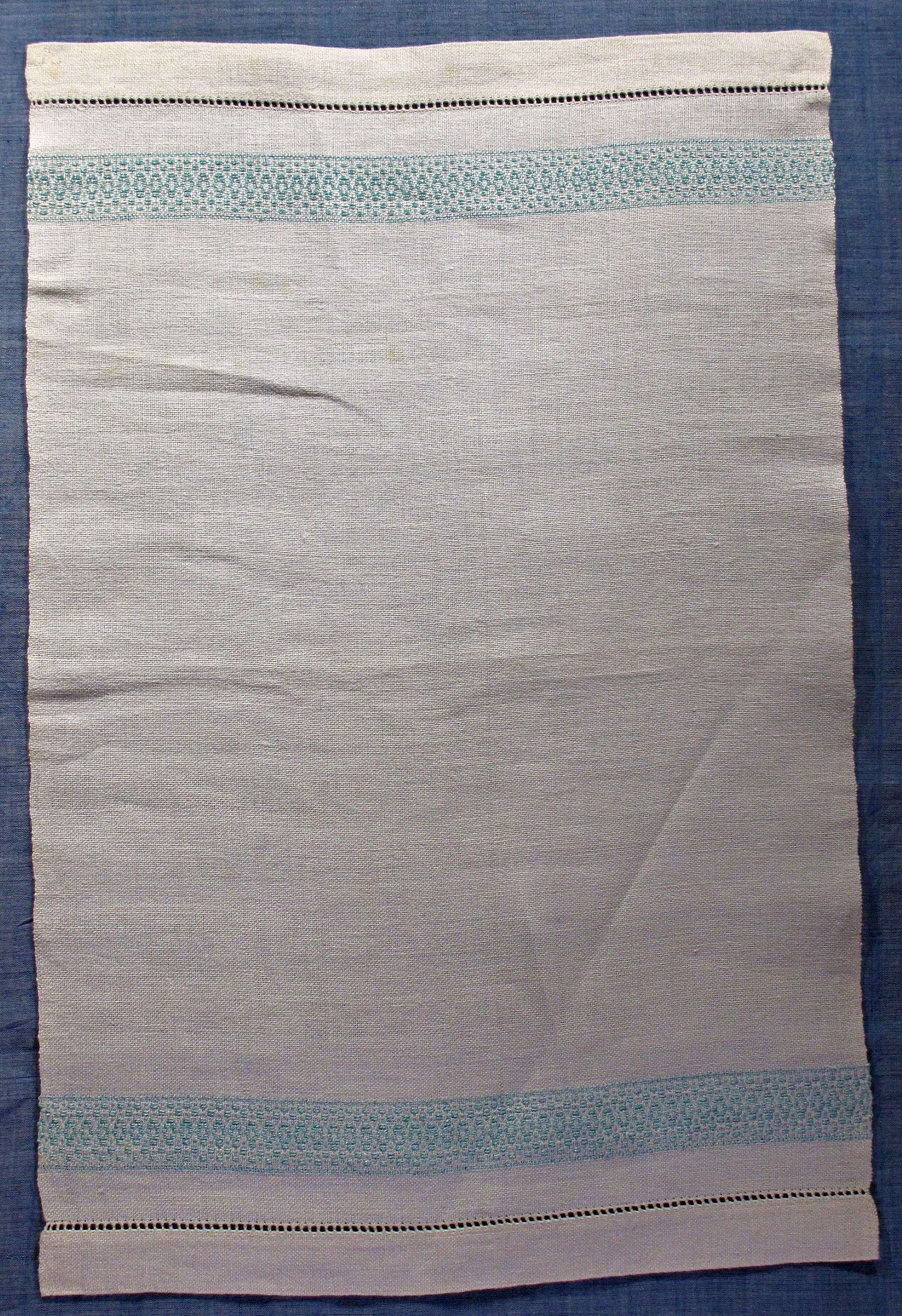 Tray cloth - Bernice Schachtel (1984.1.1)