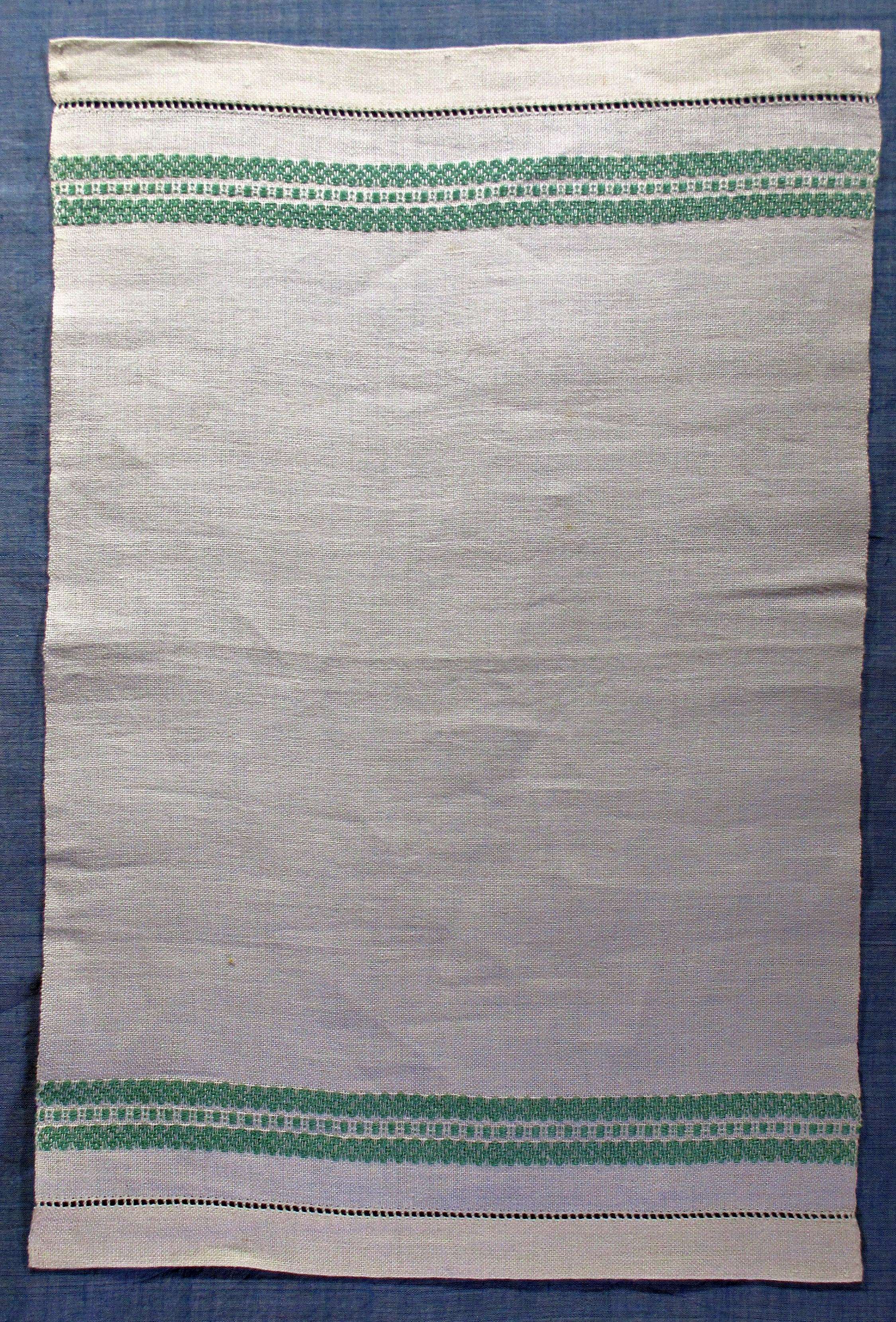 Tray cloth - Bernice Schachtel (1984.1.2)